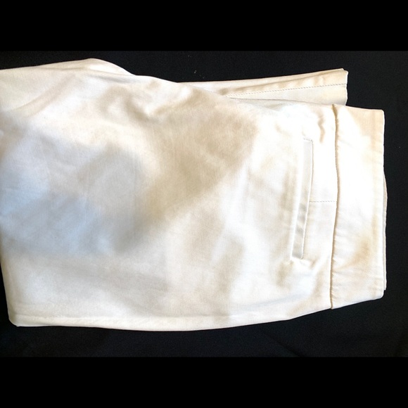 Capris - Picture 2 of 7